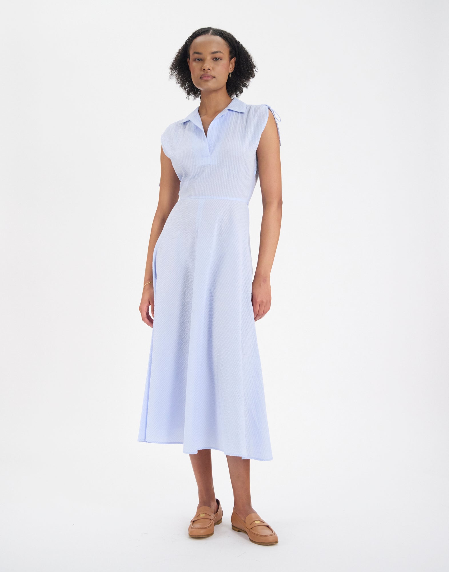 Violine slim-fit dress in light blue cotton