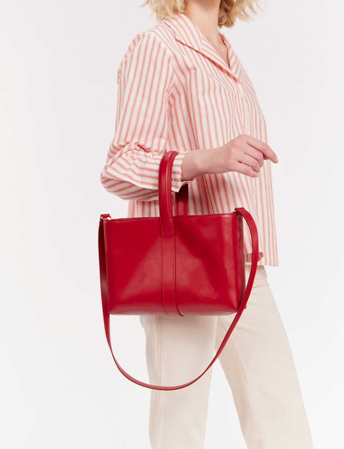 Léonore S red leather bag