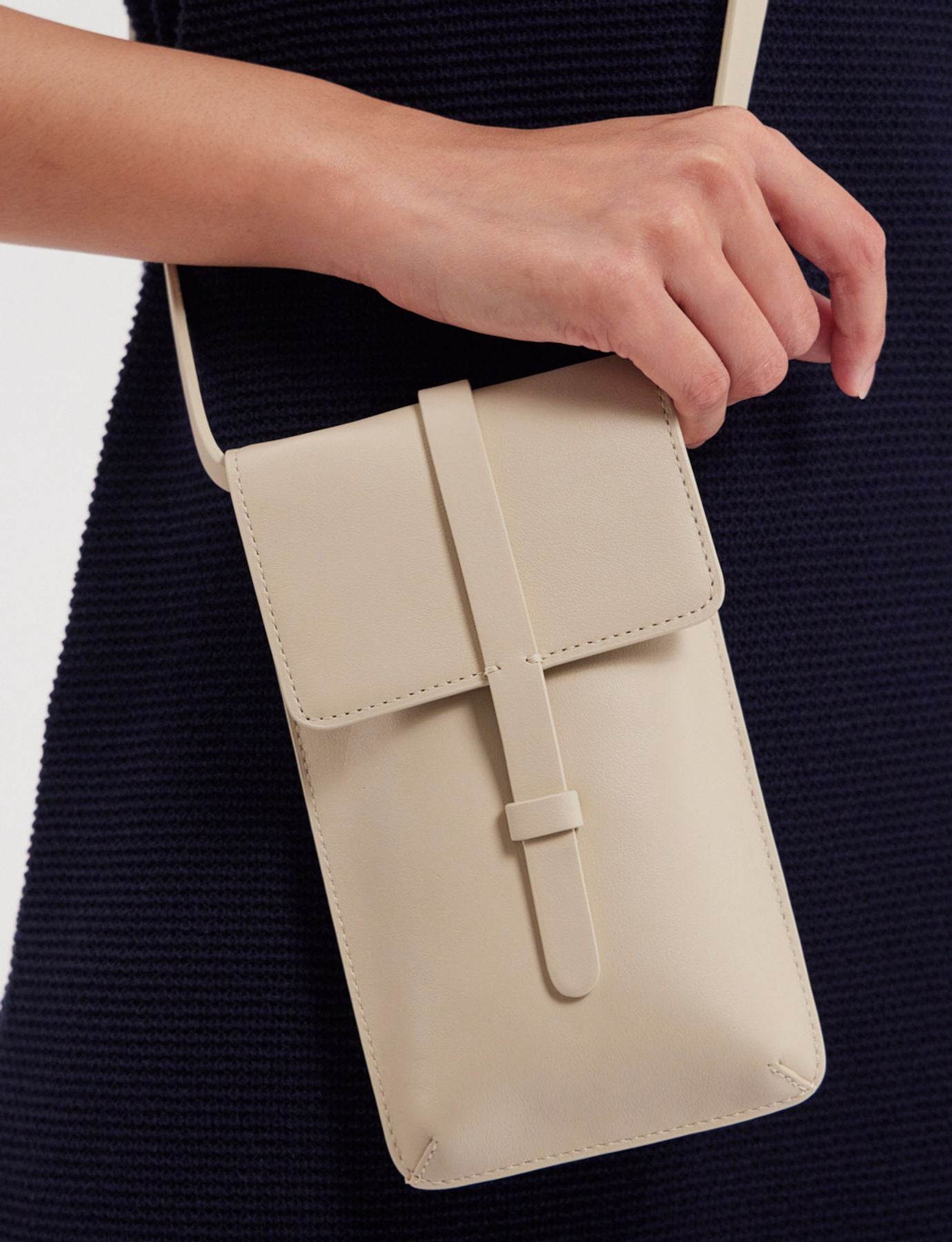 Smartphone bag Léonore sand