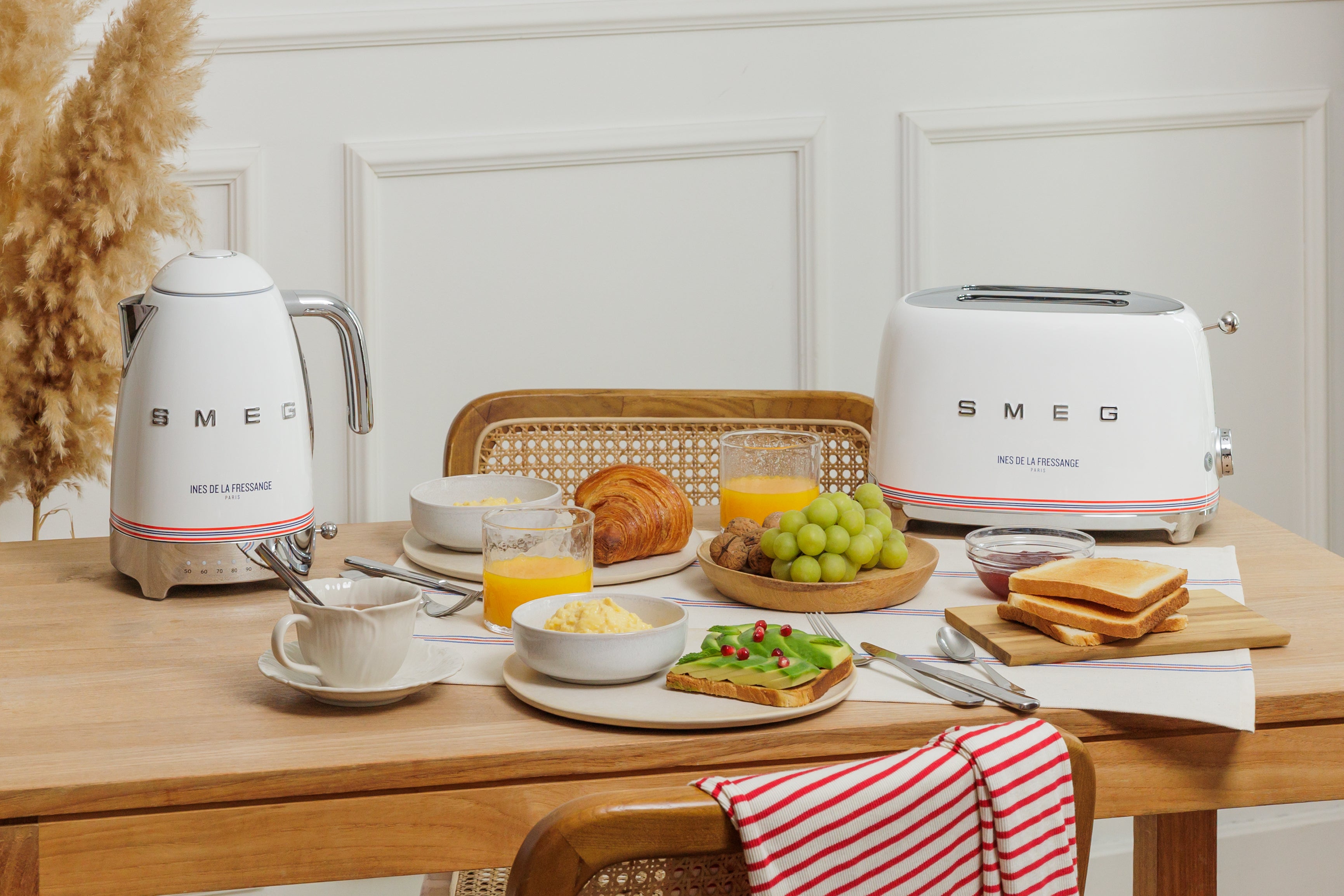 Kettle SMEG x Ines de la Fressange