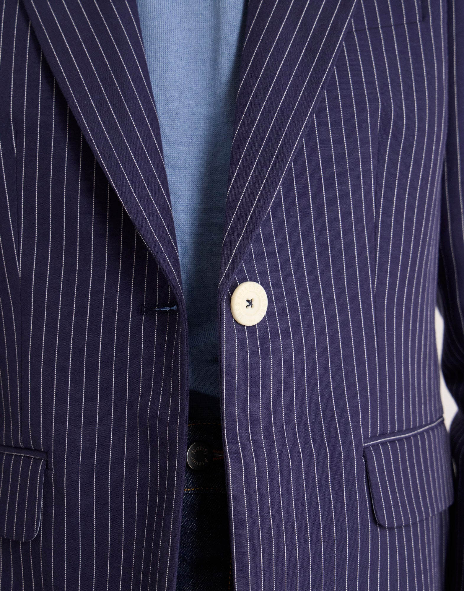 Nicoletta navy blue jacket no longer in use