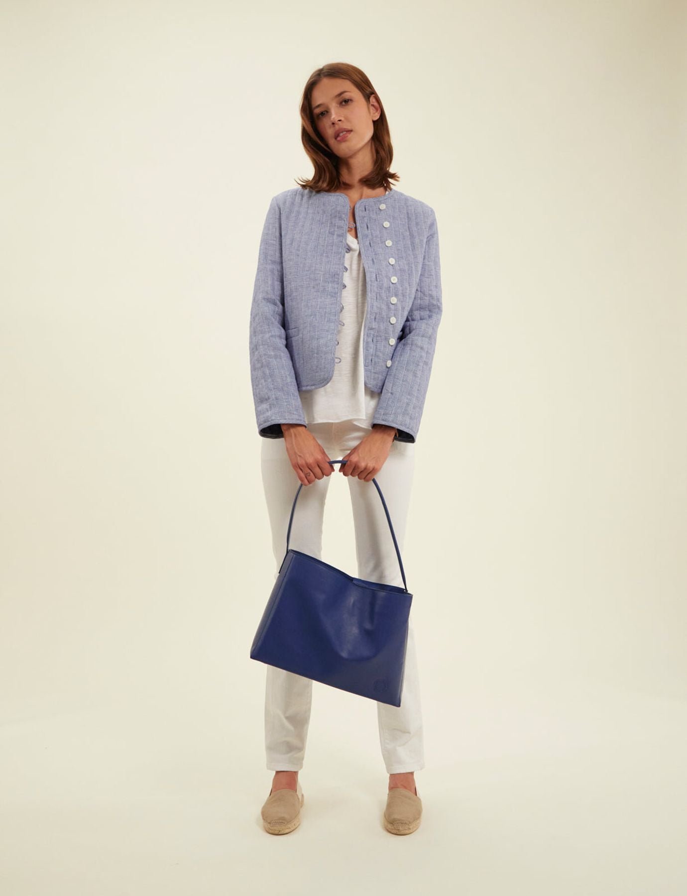 Léonore L bag cobalt leather